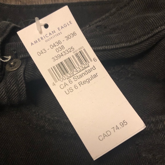 American Eagle Mom Ripped Jeans - Picture 4 of 4